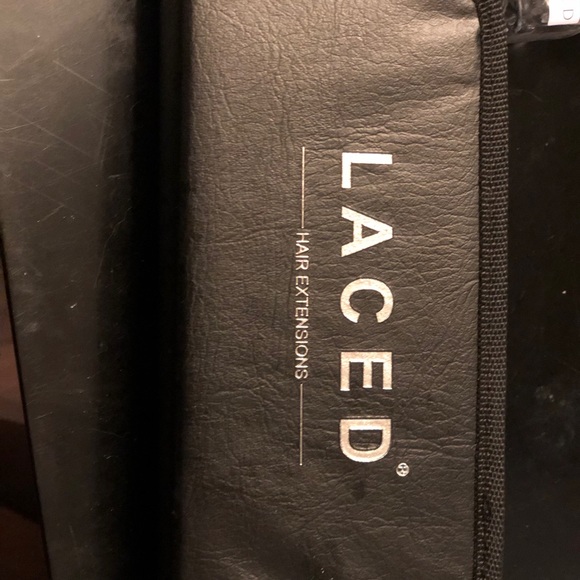 Laced Hair extensions tool kit, thread, and beads - Picture 2 of 3